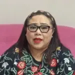 Komedian Nunung